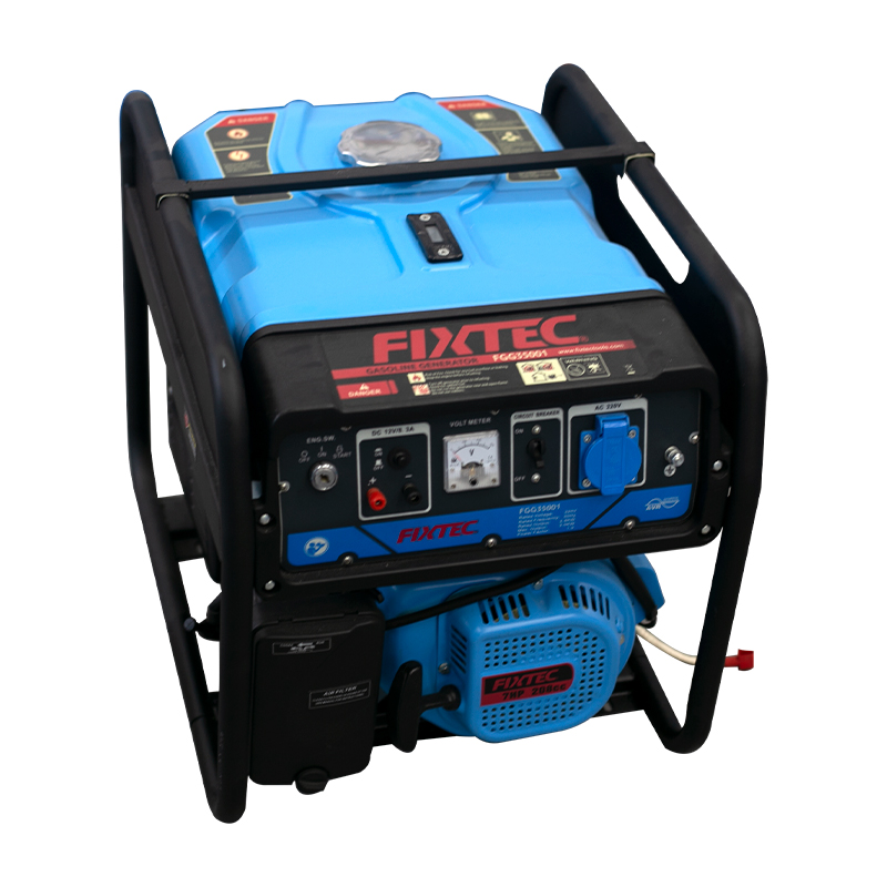 2800-W-Benzingenerator